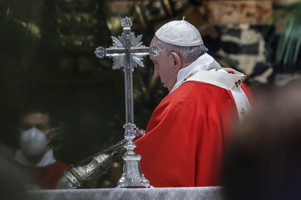 APTOPIX Vatican Pope Palm Sunday
